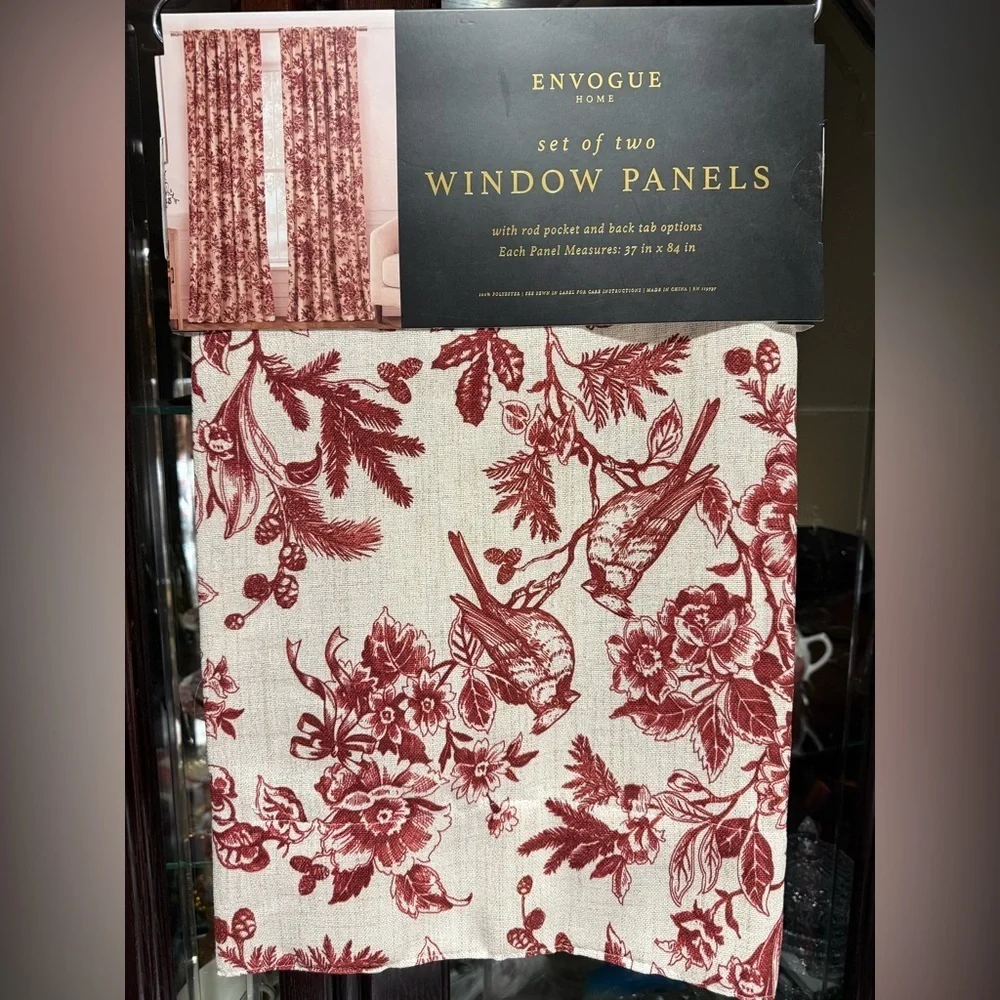 EnVogue Cardinal Floral Winter Brick Red Polyester Curtain Panel Set 2pc 37